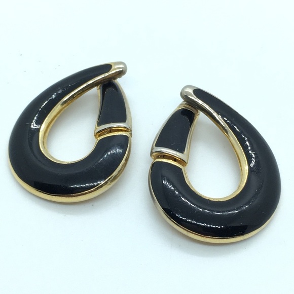 TANCER II Black Enamel and Gold Earrings - Picture 2 of 9